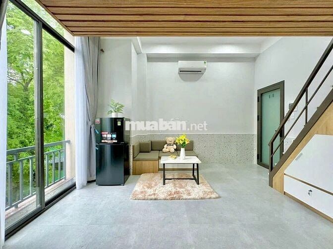 Toà 25P Gác Cao Mới Xây Full NT_Ban công riêng_Ngay Phan Văn Hớn