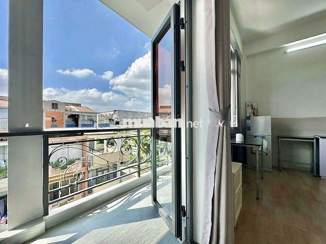 DUPLEX BAN CÔNG SIÊU ĐẸP NGAY HỌC VIỆN HÀNG KHÔNG_GẦN ĐH HUIT_ETOWN 