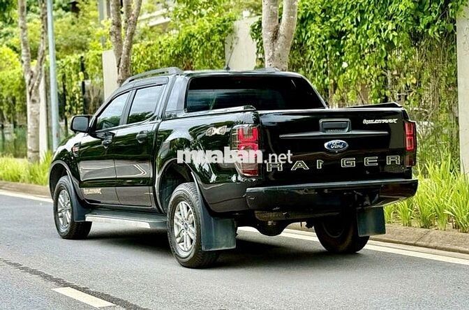 Ford Ranger XLS 2.2AT 2021 Số tự động Đen