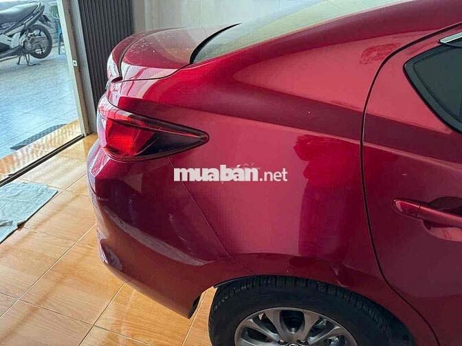 Mazda Mazda 2 2023 Đỏ 10903 km