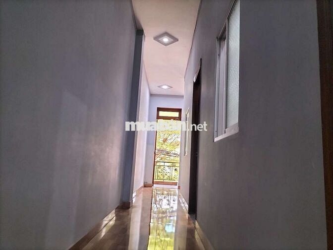 💥 rẻ nhất rồi có 6,5t. 4phòng ngủ  sát chợ đường nhựa 7m  phải nhanh ạ