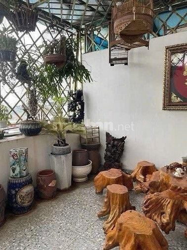 Cho thuê nhà 8 tầng, Số 18A ngõ 147A- phố Tân Mai - Hoàng Mai