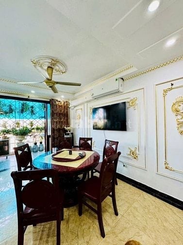 Cho thuê nhà 8 tầng, Số 18A ngõ 147A- phố Tân Mai - Hoàng Mai
