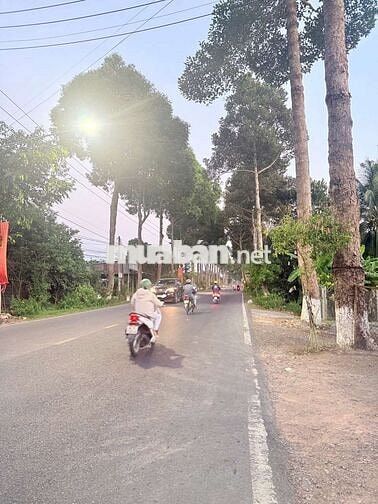 Đất vườn nghỉ dưỡng 3 mặt tiền