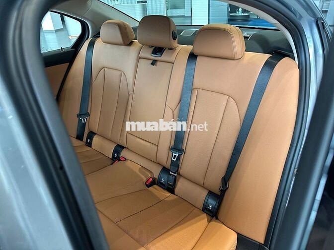 NEW BMW 320i sport line 2025