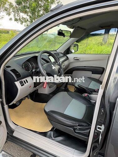 Mitsubishi Triton 2011 Số Sàn 2 Cầu Máy Xăng