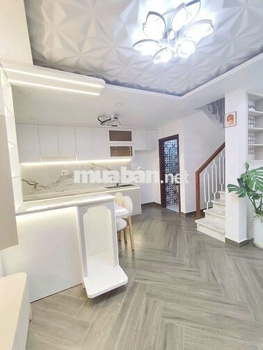 BÁN NHÀ 2 TẦNG  MỚI 100%  HẺM 39 LƯU TRỌNG LƯ, P. TÂN THUẬN, TP.HCM