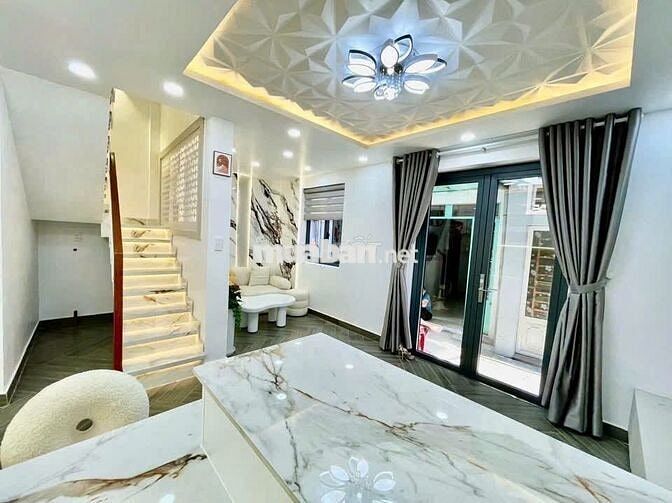 BÁN NHÀ 2 TẦNG  MỚI 100%  HẺM 39 LƯU TRỌNG LƯ, P. TÂN THUẬN, TP.HCM