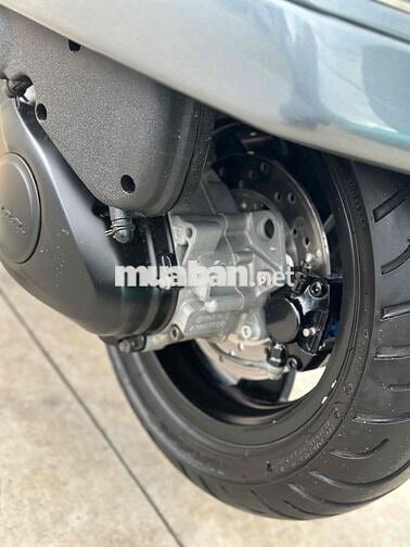 Piaggio Vespa 3V 125 2013 Xám 30165 km