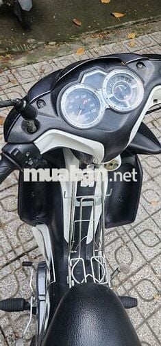 Yamaha Jupiter Tự động màu Đen