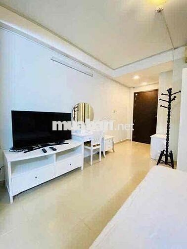 SANG NHƯỢNG CHDV,LÊ THÁNH TÔN,,PHƯỜNG BẾN NGHÉ, QUẬN 1(10PN,11 WC)