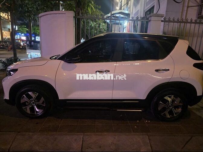 Kia Sonet Premium 2023 20000 km Trắng