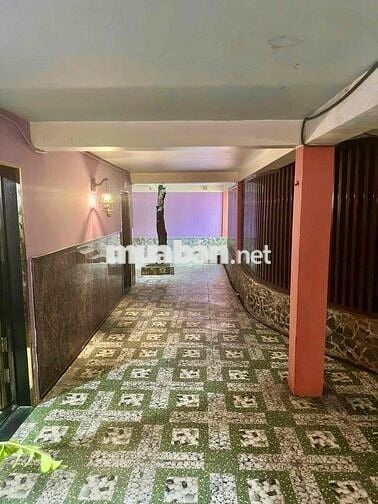 CHO THUÊ MẶT BẰNG CÓ SẴN SET UP 10 PHÒNG VIP  và CÀ PHÊ SÂN THỰƠNG VÀO