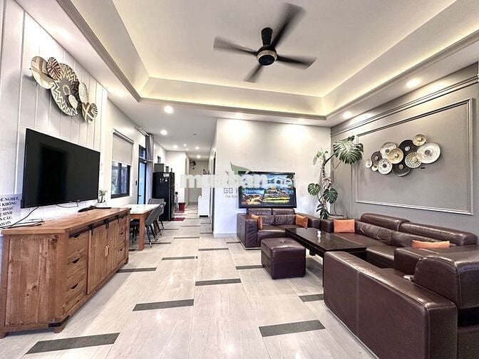 CHO THUÊ CĂN HỘ CAO CẤP CÓ BAN CÔNG NGẮM VIEW ĐƯỜNG HOÀNG DIỆU