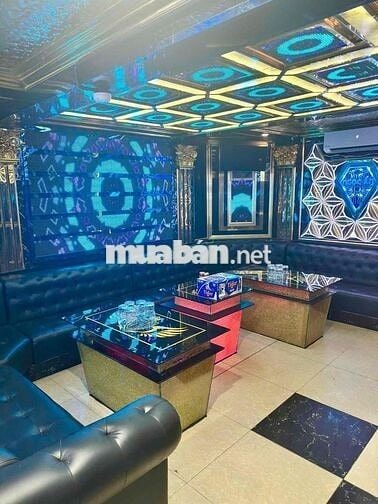 CHO THUÊ MẶT BẰNG CÓ SẴN SET UP 10 PHÒNG VIP  và CÀ PHÊ SÂN THỰƠNG VÀO