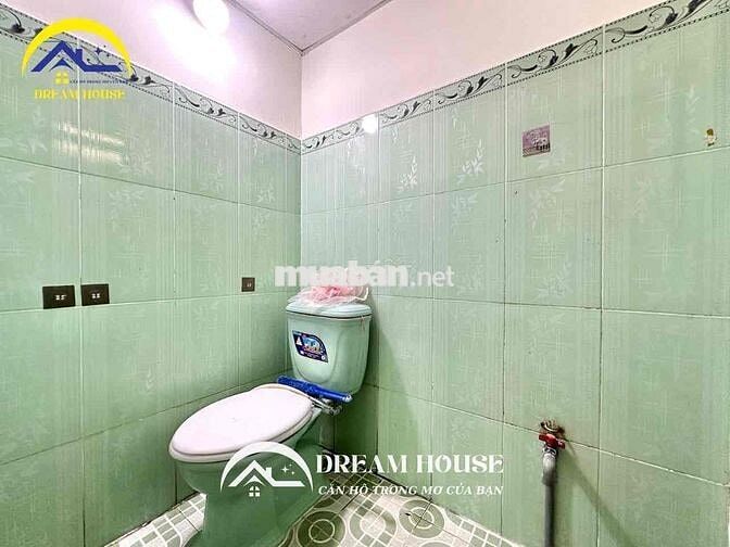 Phòng Trệt Gần Lê Văn Quới Chỉ Tính Điện Nước