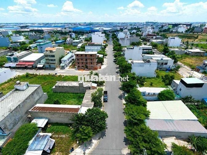 THIỆN CHÍ BÁN NHANH NỀN 5x26m KDC TÂN ĐÔ GIÁ 1tỷ650 SỔ SẴN FULL THỔ