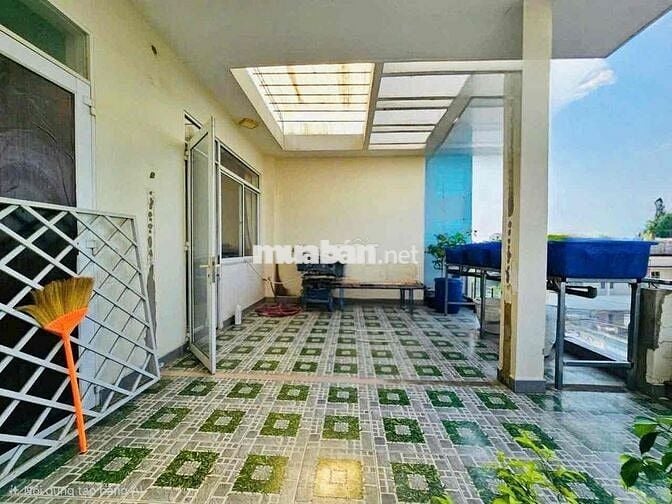 Cho THUÊ nhà nguyên căn 1 trệt 2 lầu mặt tiền đường Võ Thị Sáu giá thu