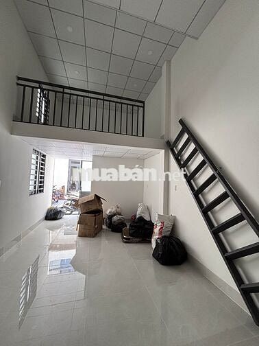 Cho thuê mặt bằng kinh doanh 50m2 tại chợ nhỏ gần Maxidi
