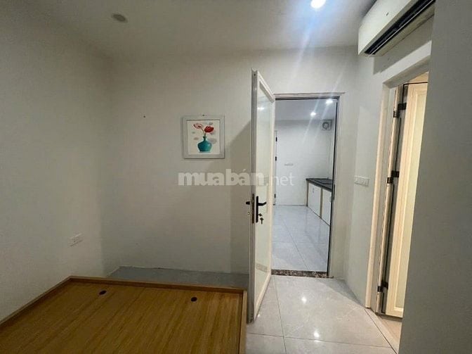 Nhà riêng cấp 4 ngõ 70 phố mai động dt35m2x1 tầng giá 5tr 