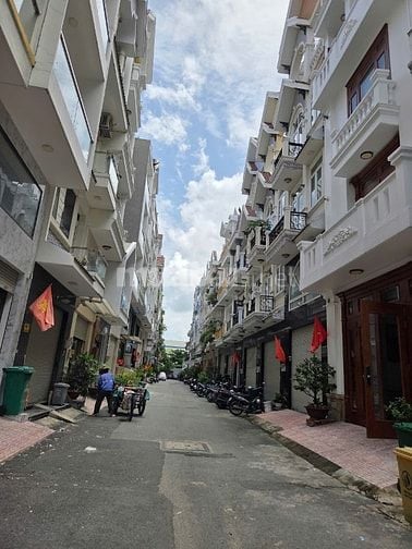 Bán đất KDC Hoàng Quốc Việt Q7. 5 x 12m, Gía 7,2 tỷ