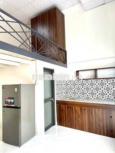 PHÒNG TRỌ CÓ GÁC NGAY CÔNG VIÊN LÊ THỊ RIÊNG ĐƯỜNG BẮC HẢI QUẬN 10