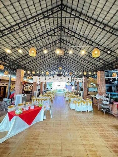 *** Nhân viên phục vụ