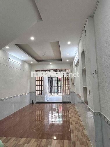 Cho thuê nhà nguyên căn 1T1L đường Trần Thị Năm