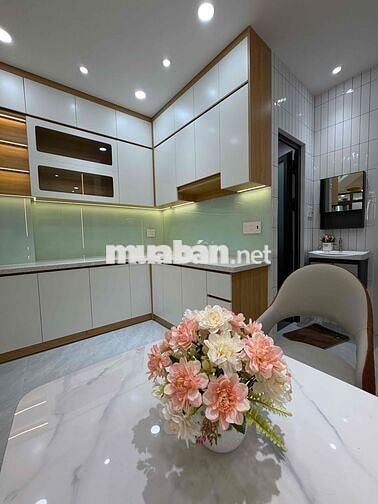 Nhà Full Nội Thất Q11- Cách Mặt Tiền 1 Căn- Giảm sâu
