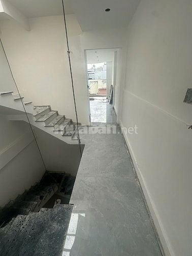 Mặt tiền KD Lạc Long Quân dt58m2 đúc thật 6 tầng 10P CHDV