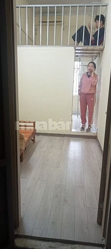 Cần cho thuê gấp nhà TT tầng 3 khu A2 Triều khúc Thanh Xuân 