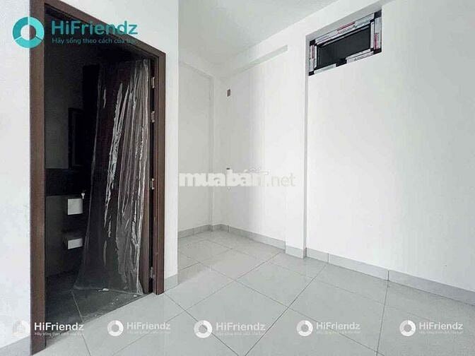 khai trương phòng đối diện dh Luật thoáng nhà có thang máy