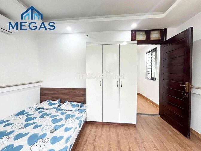 CHO THUÊ CĂN HỘ 2 NGỦ 1 KHÁCH BAN CÔNG LỚN NGAY THÀNH PHỐ GIAO LƯU
