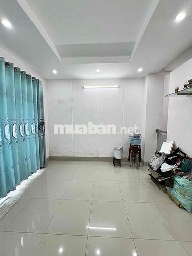 CHỦ GỬI CHO THUÊ NHÀ TRỆT LẦU SÂN THƯỢNG CÓ NỘI THẤT KDC HƯNG PHÚ