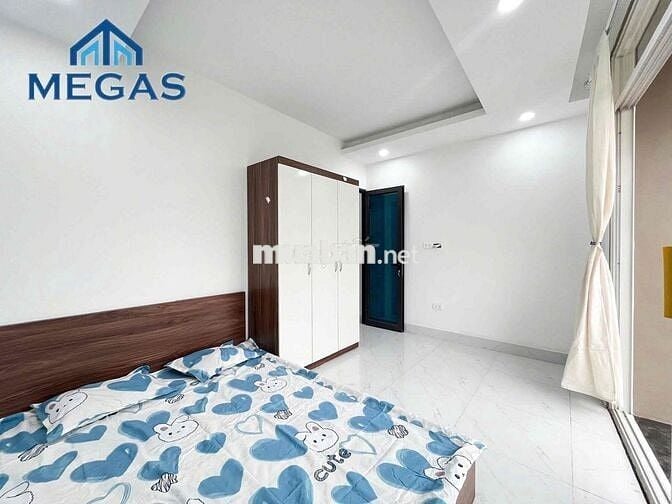 CHO THUÊ CĂN HỘ 2 NGỦ 1 KHÁCH BAN CÔNG LỚN NGAY THÀNH PHỐ GIAO LƯU