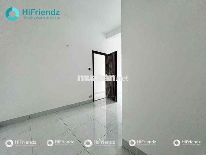 khai trương phòng đối diện dh Luật thoáng nhà có thang máy