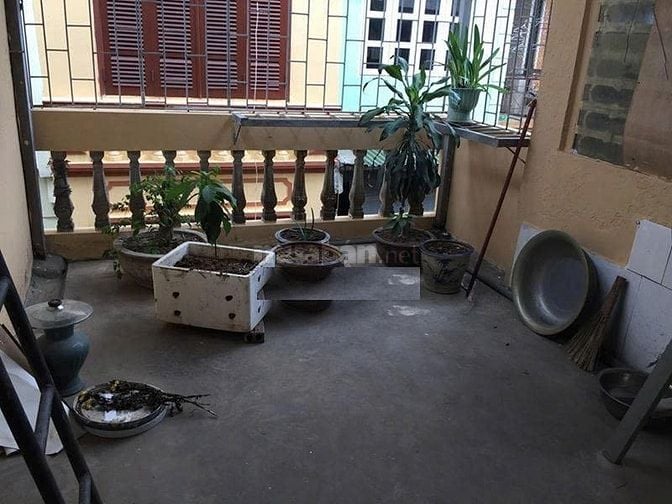 Nhà riêng ngõ phố minh khai gần đầu bạch mai dt30m2x4t giá 10tr 