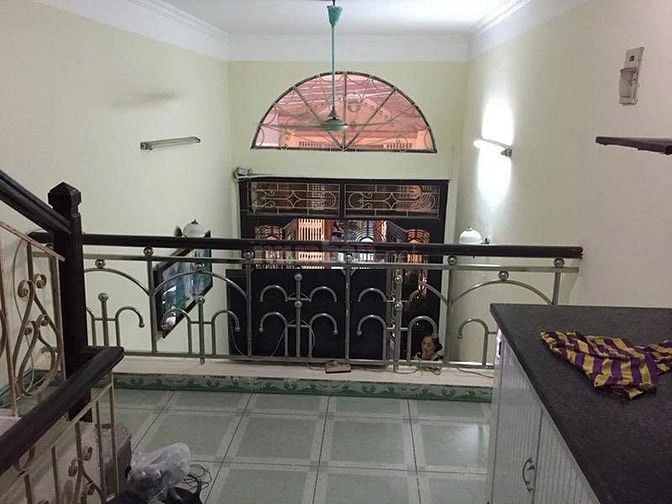 Nhà riêng ngõ phố minh khai gần đầu bạch mai dt30m2x4t giá 10tr 
