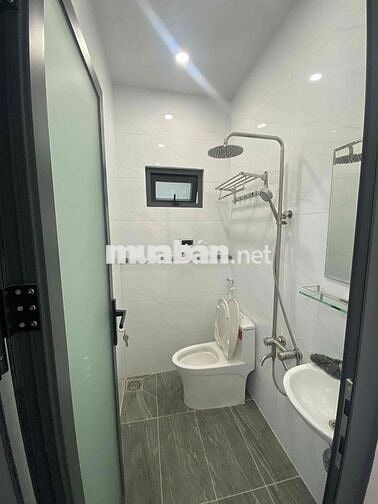 Mặt tiền PHAN VĂN HỚN, nhà mới xây, tiện kinh doanh, văn phòng