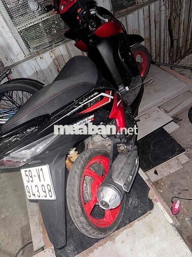 Yamaha Luvias 2014 Đỏ đen