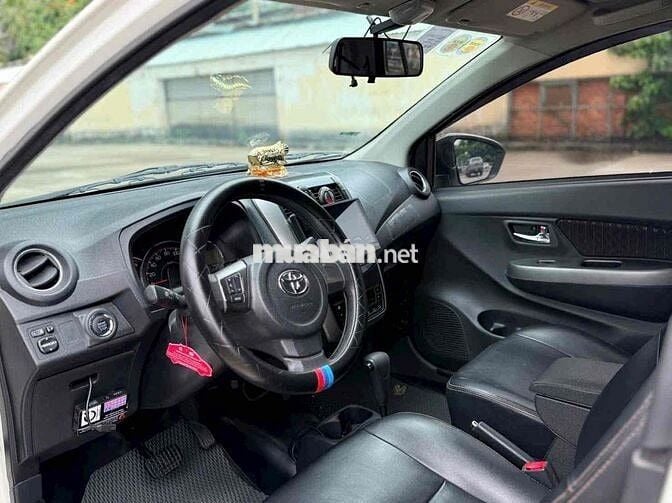 Toyota Wigo 1.2G AT 2021 Trắng Tự động