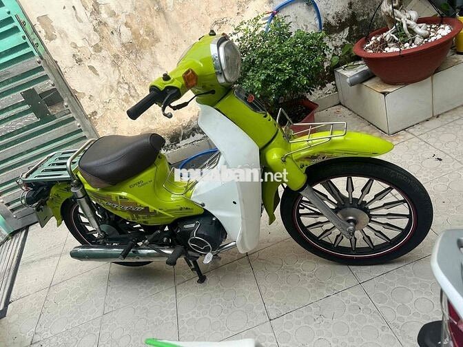 Daelim Cub 50cc Xanh lá