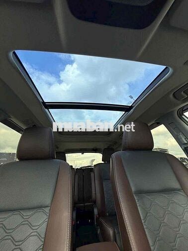 Toyota Innova Cross Hybrid 2023 Trắng Hybrid