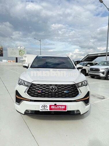 Toyota Innova Cross Hybrid 2023 Trắng Hybrid