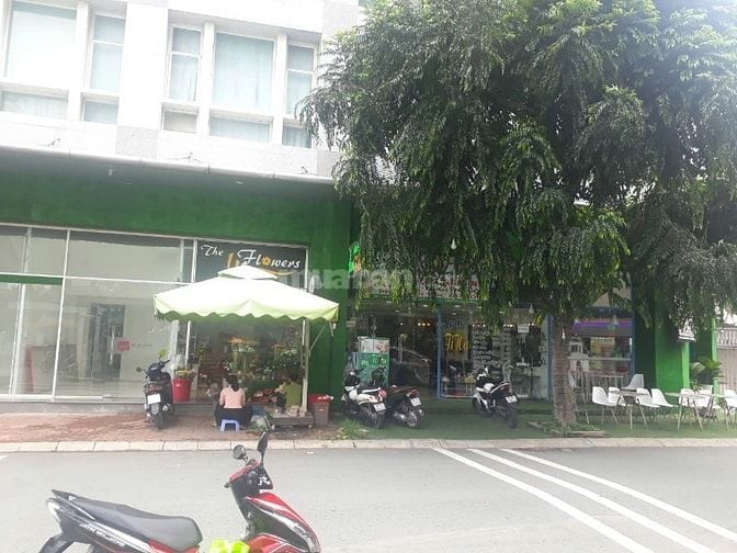 Gấp cần cho thuê gấp mặt bằng 163-165 Trần Trọng Cung. 50m2. GIÁ RẺ