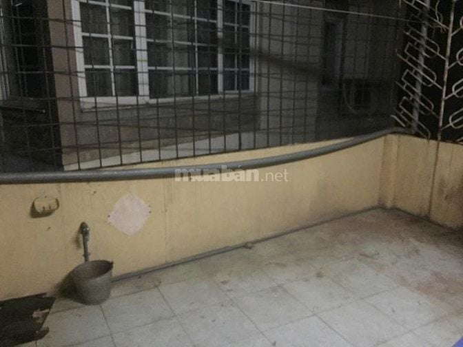 Nhà riêng ngõ 663 trương định gần nam đô dt60m2x3t giá 8tr 