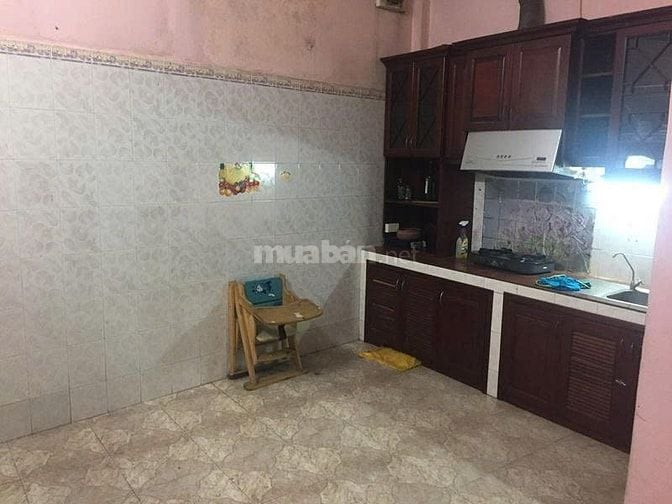 Nhà riêng ngõ 663 trương định gần nam đô dt60m2x3t giá 8tr 