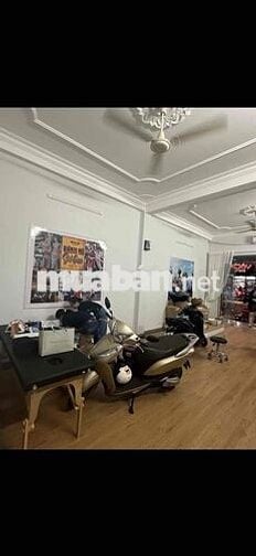Cho thuê MB Quận 3 , Đỗ Thị Lời  100m2 có thể ở lại