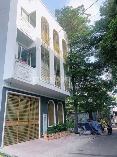 Bán đất nền KDC Phú Lợi P7 Q8 , 68,7m2 sổ sẵn cc liền đường 10m 