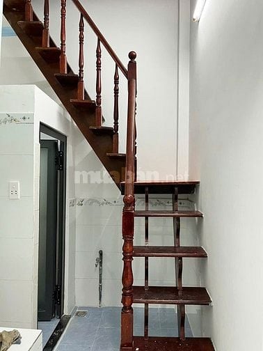 Bán nhà hẻm xe hơi Lạc Long Quân Quận 11, 3x6m, trệt, 3 lầu đúc, 3PN